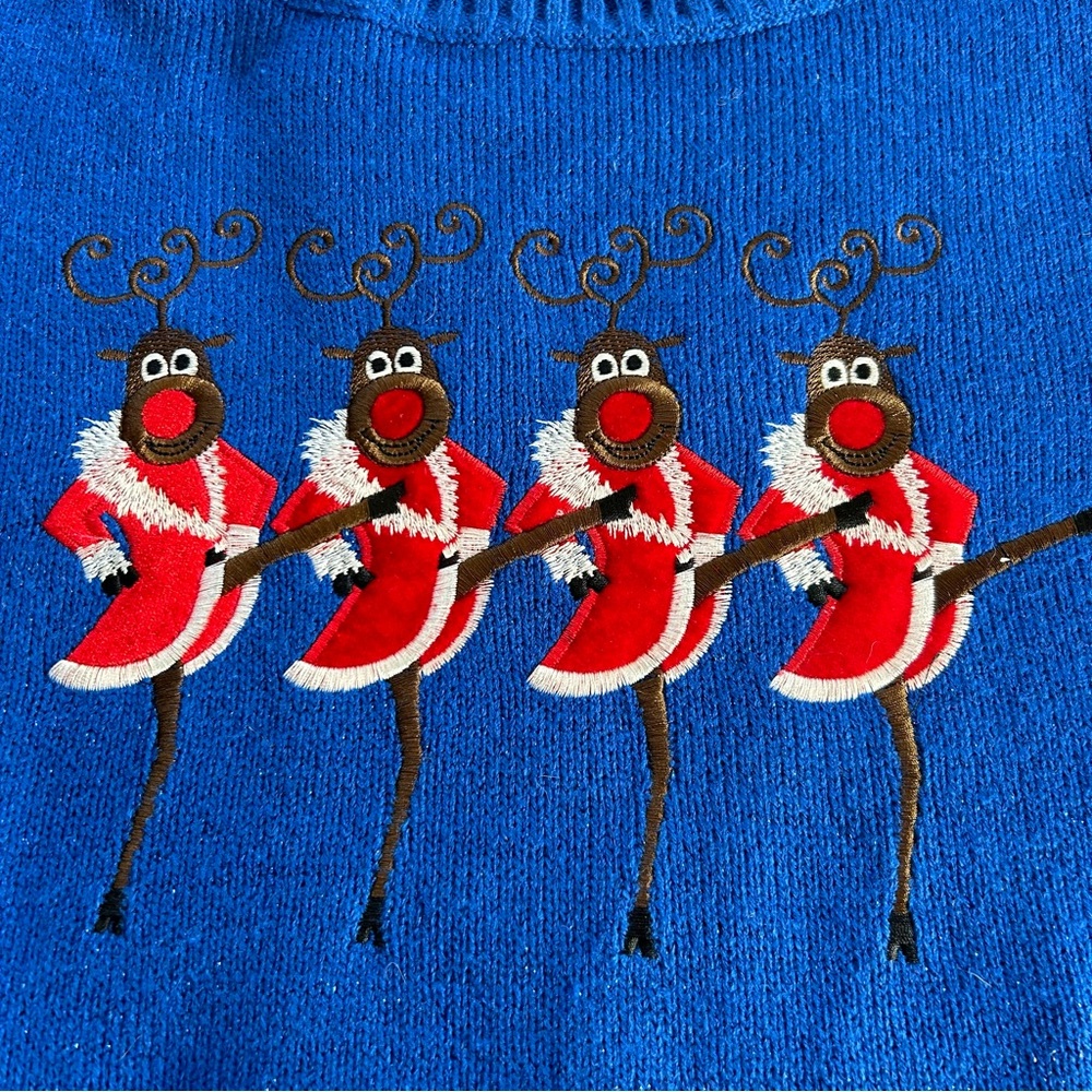 Isabella’s Closet Blue Dancing Reindeer Christmas Holiday Sweater Size Medium - Picture 4 of 6